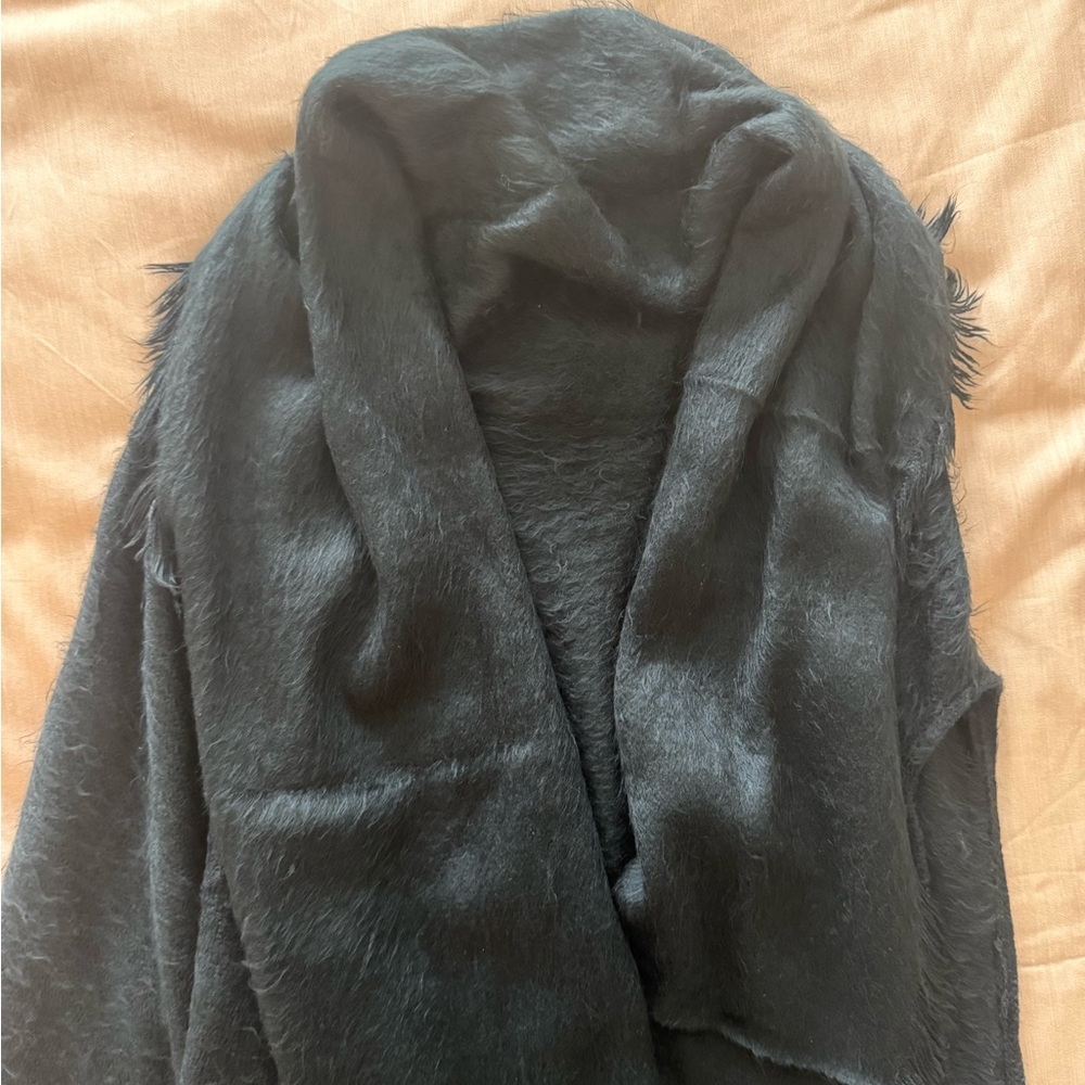 NWT Fringed Black Women's Vest - Picture 3 of 5